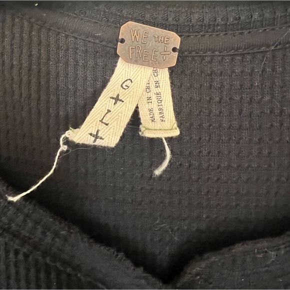 Tunic top by We The Free, size Large, oversized.  Color dark blue - Picture 3 of 3